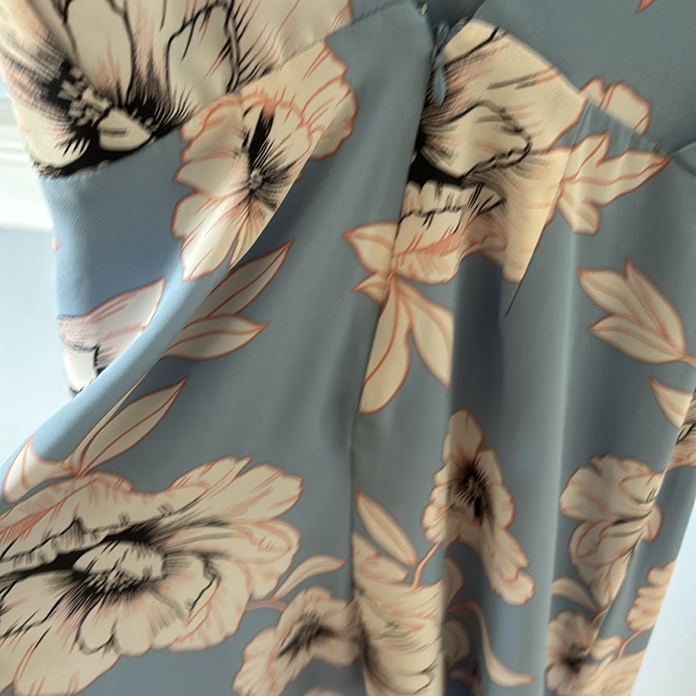 Lush Blue maxi Dress with white florals - Picture 5 of 6